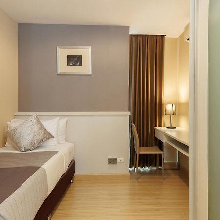 Estella Ekkamai Bangkok Ngoại thất bức ảnh