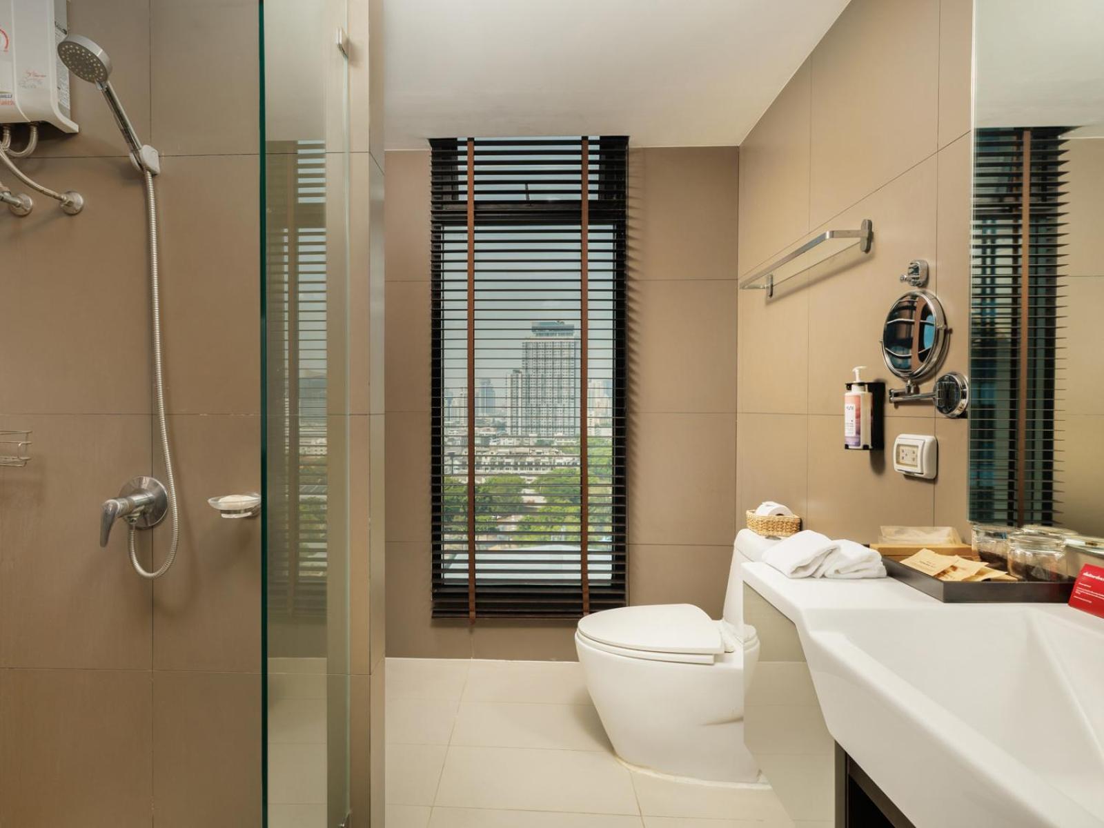 Estella Ekkamai Bangkok Ngoại thất bức ảnh