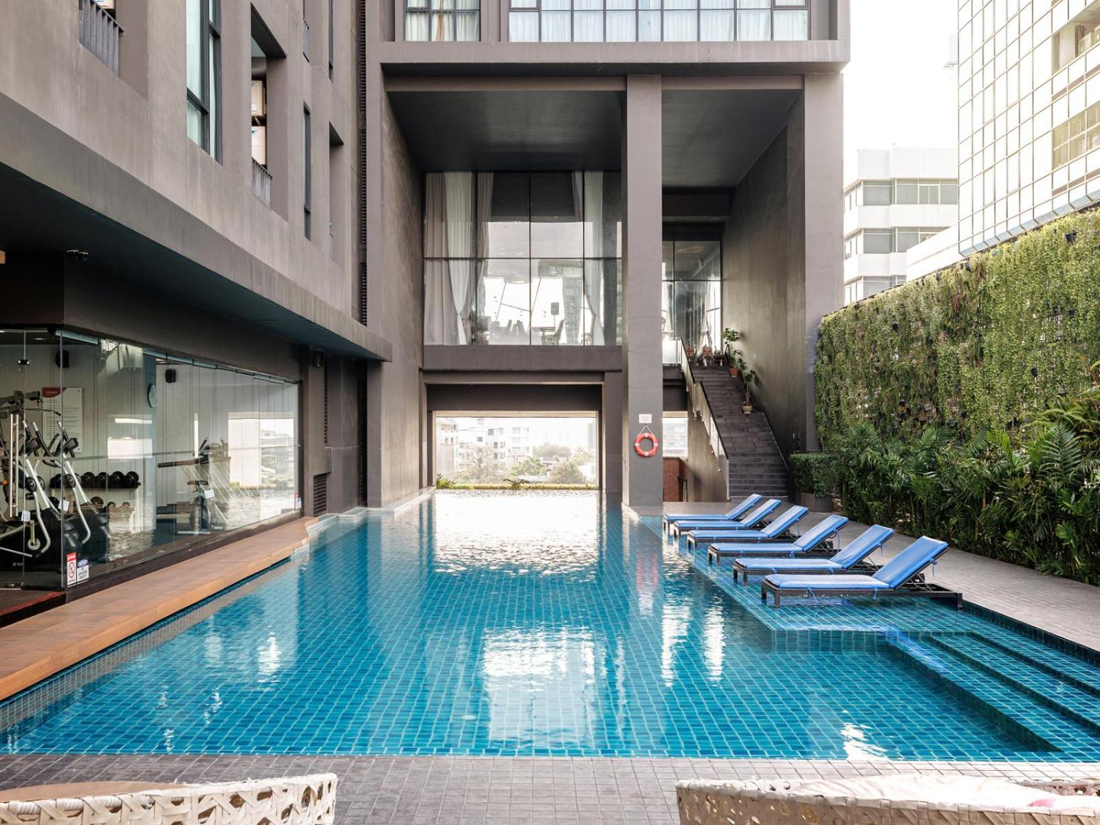 Estella Ekkamai Bangkok Ngoại thất bức ảnh