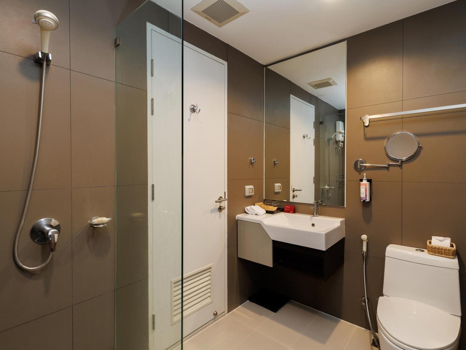 Estella Ekkamai Bangkok Ngoại thất bức ảnh